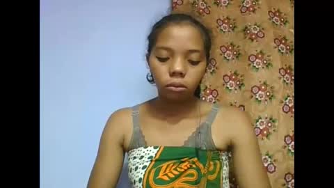 Snapshot of rosah225127 chatting on May 10, 5:07 pm rosah225127 online show from May 10, 5:07 pm