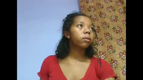 Snapshot of rosah225127 chatting on May 12, 5:48 am rosah225127 online show from May 12, 5:48 am