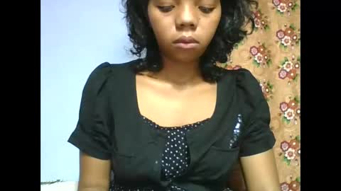 Snapshot of rosah225127 chatting on May 21, 6:04 pm rosah225127 online show from May 21, 6:04 pm