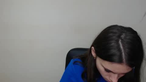 Rose online show from October 2, 6:53 am