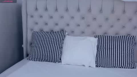 Snapshot of rosalienorman chatting on June 29, 2:17 pm Rosalie online show from June 29, 2:17 pm