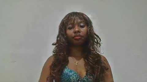 Snapshot of rosalinda933 chatting on July 6, 4:42 pm Rosalinda online show from July 6, 4:42 pm