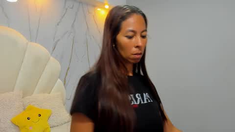 Rosalinda online show from December 5, 4:44 pm