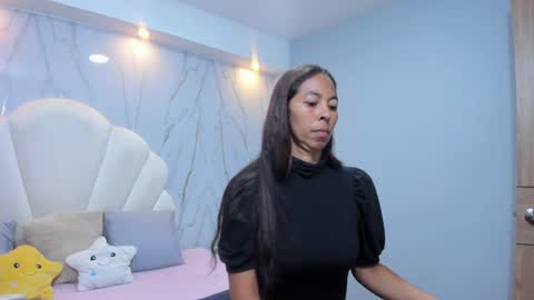 Rosalinda online show from December 27, 1:07 pm