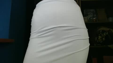 Snapshot of rosaline_ly chatting on October 2, 12:01 pm Rosalina online show from October 2, 12:01 pm
