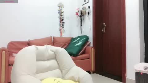 rose online show from December 15, 1:22 pm