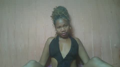 Snapshot of rose9794 chatting on June 23, 6:33 am Rose9794 online show from June 23, 6:33 am