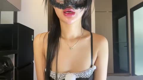 rose_ah online show from March 7, 4:42 am