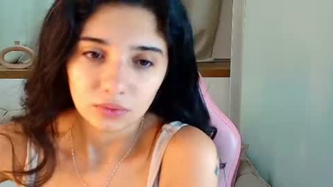 Snapshot of rose_desiree chatting on June 25, 11:04 am Rose online show from June 25, 11:04 am
