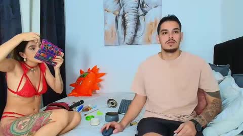 Rose And Dom online show from January 3, 4:37 pm