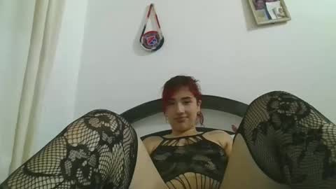 Snapshot of rose_elise chatting on April 11, 3:44 am rose_elise online show from April 11, 3:44 am