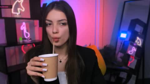 rose online show from December 2, 12:10 pm