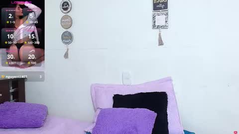 rose_towers4 online show from December 3, 11:47 pm