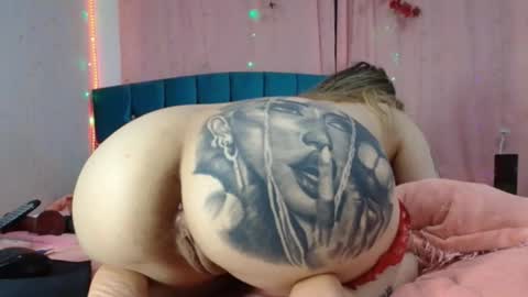 Snapshot of rose_victory chatting on February 20, 6:26 am rose_victory online show from February 20, 6:26 am