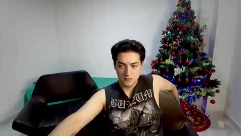 Rose Sins and Don Viktor online show from December 21, 7:32 pm