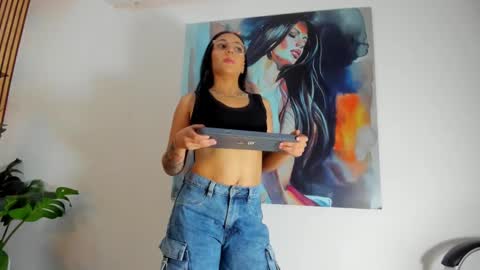 roseaurora online show from September 18, 12:18 pm