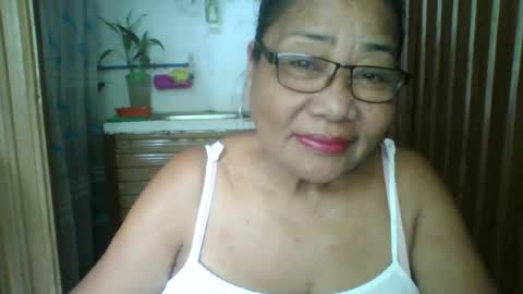 rosebelle66 online show from June 28, 12:38 am