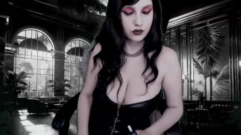 Snapshot of roseblooom chatting on February 9, 7:49 am Rosebloom online show from February 9, 7:49 am