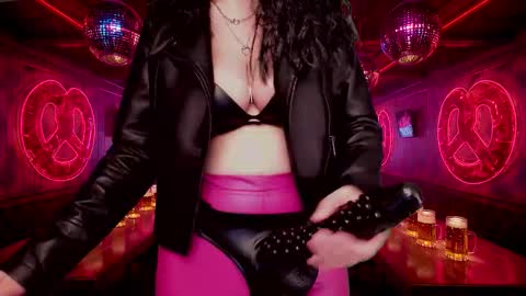 Snapshot of roseblooom chatting on October 1, 3:34 am Rosebloom online show from October 1, 3:34 am