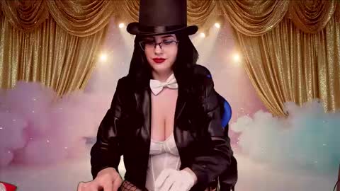 Snapshot of roseblooom chatting on October 22, 3:40 am Rosebloom online show from October 22, 3:40 am