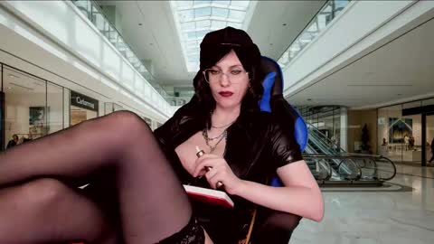 Snapshot of roseblooom chatting on November 21, 3:27 am Rosebloom online show from November 21, 3:27 am