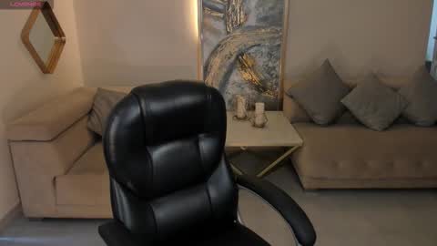 Rose  online show from September 28, 4:45 pm