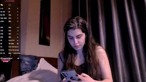 Rose online show from February 12, 2:54 pm