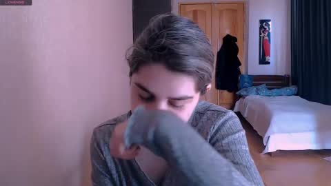 Rose online show from March 5, 9:16 am