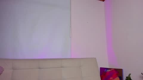 Snapshot of roselinedior chatting on December 9, 7:50 pm Lyla OF roselinedior online show from December 9, 7:50 pm