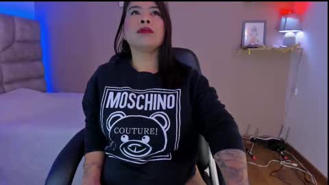 roselyn online show from October 11, 9:19 am