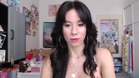 Rose online show from February 16, 3:19 pm