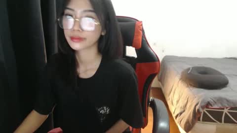 Snapshot of rosemae07 chatting on September 10, 7:52 am rosemae07 online show from September 10, 7:52 am