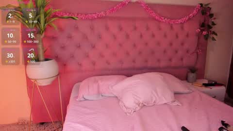   online show from September 26, 6:06 am