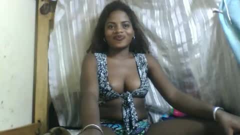 Snapshot of roseyaa chatting on September 15, 6:41 pm Roseyaa online show from September 15, 6:41 pm