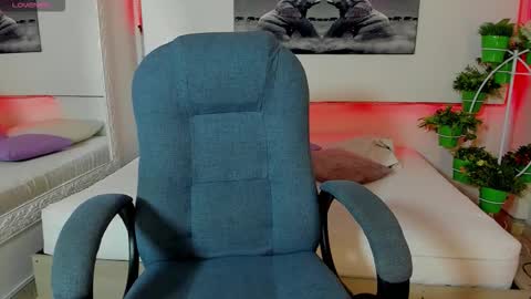 rosi_cooper online show from October 21, 11:11 am