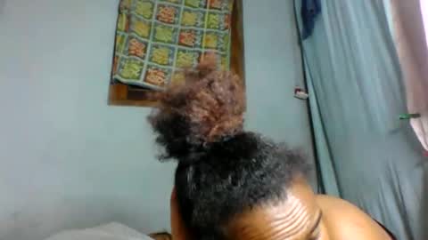 Snapshot of rosia22 chatting on September 29, 5:56 am rosia22 online show from September 29, 5:56 am