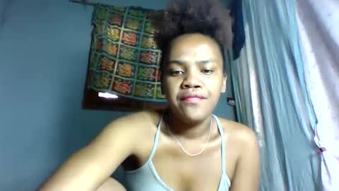 Snapshot of rosia22 chatting on September 30, 10:42 am rosia22 online show from September 30, 10:42 am