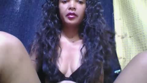 rosia685234 online show from September 17, 7:54 am