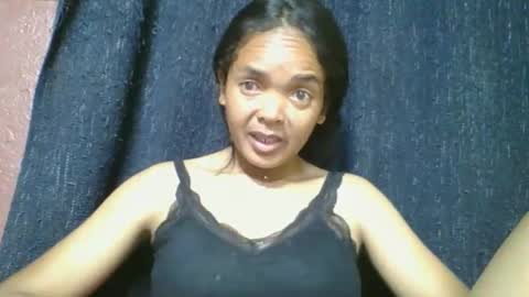 rosia685234 online show from April 11, 2:49 am