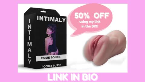 Rosie Bones online show from March 8, 8:14 pm