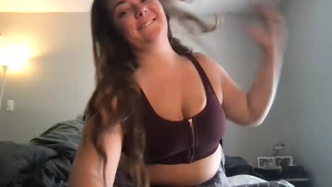 Snapshot of rosielinda16 chatting on September 23, 7:17 pm Rosie online show from September 23, 7:17 pm