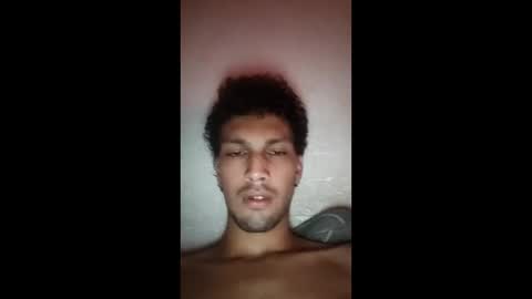 Snapshot of roskof69 chatting on January 22, 6:52 pm Ribuu online show from January 22, 6:52 pm