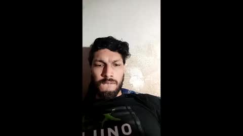 Snapshot of roskof69 chatting on November 6, 4:13 am Ribuu online show from November 6, 4:13 am