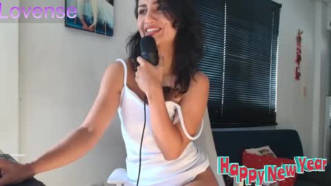 Ross BakerHot online show from December 31, 4:46 pm