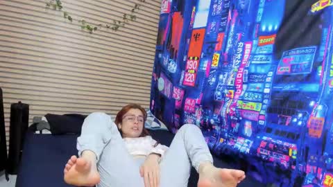 Would you like to help me with supplementation and sports suits so I can compete in powerlifting  online show from February 10, 8:21 pm