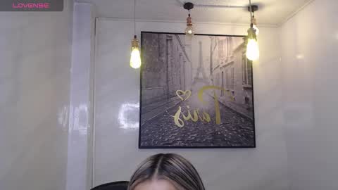 rosse jeane v online show from January 14, 1:06 pm