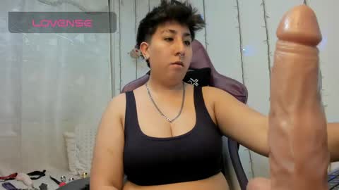 ROSSE DEMOND  online show from April 21, 1:42 am