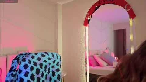 Snapshot of rossiie_hunt_ chatting on June 17, 4:30 pm rossiie_hunt_ online show from June 17, 4:30 pm