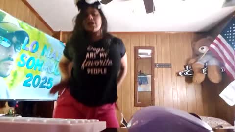 Snapshot of rosvelly8 chatting on October 14, 4:08 pm rosvelly8 online show from October 14, 4:08 pm