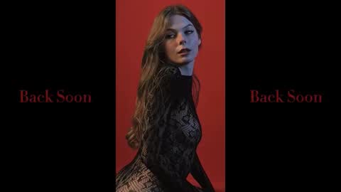 rosy_black_ online show from November 11, 6:19 pm